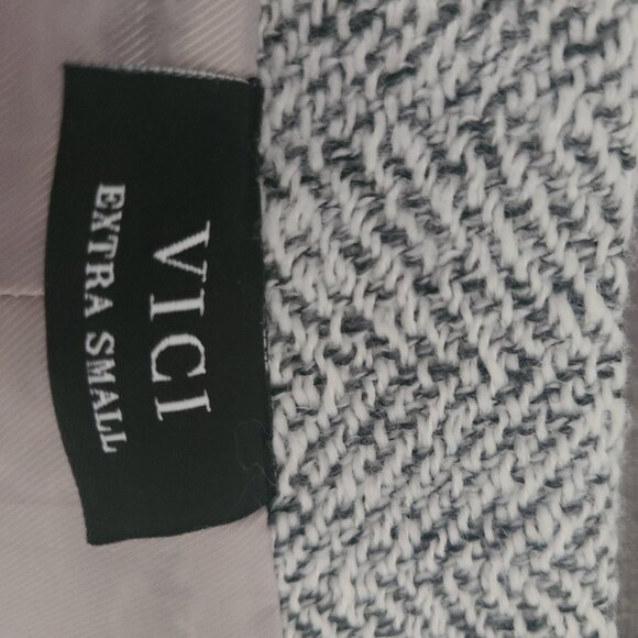 VICI Tayshia Pocketed Coat - Picture 6 of 9